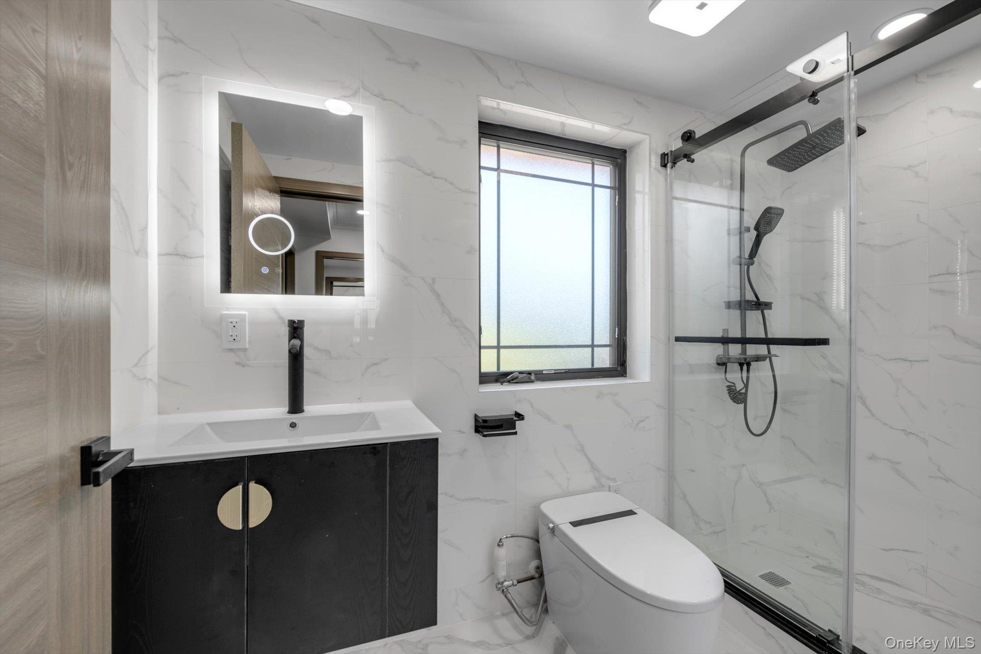 Single Family Cross Island  Queens, NY 11357, MLS-911472-34