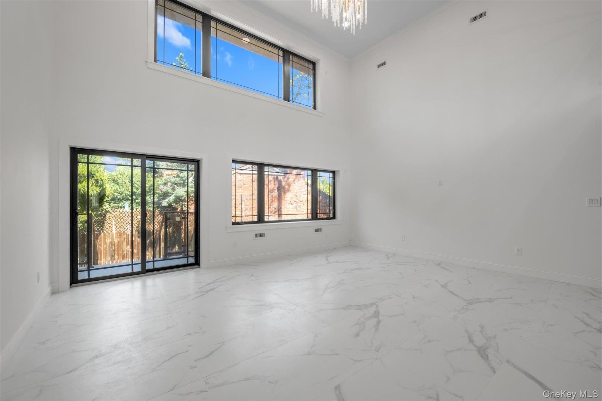 Single Family Cross Island  Queens, NY 11357, MLS-911472-8