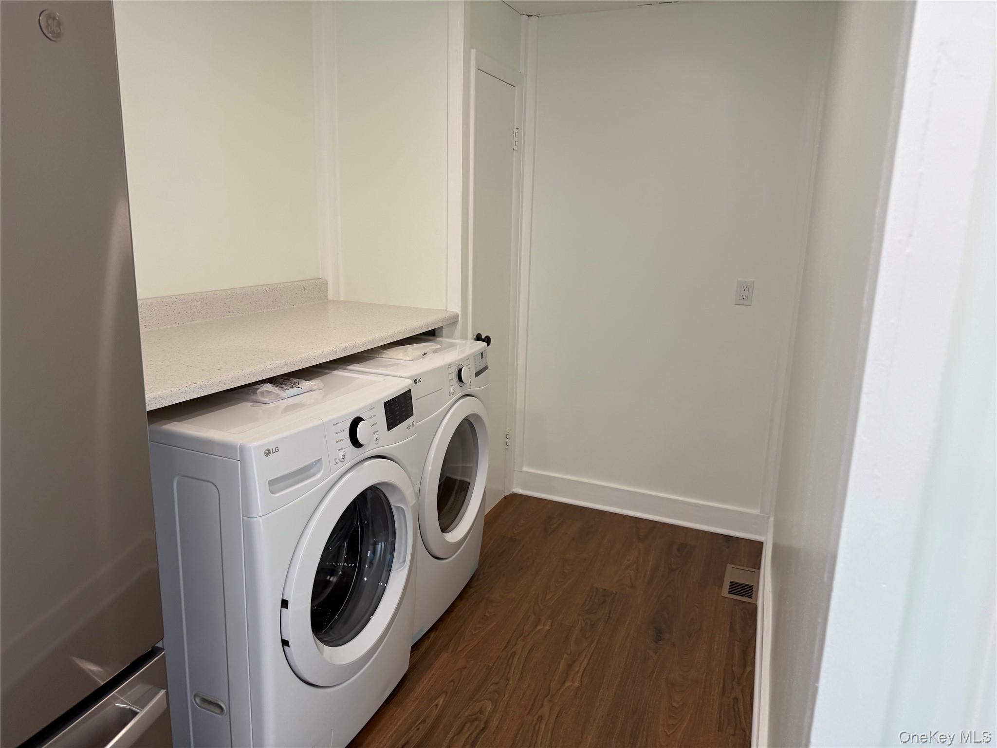 Single Family Shirley Dutchess County, NY 12524, MLS-911479-18