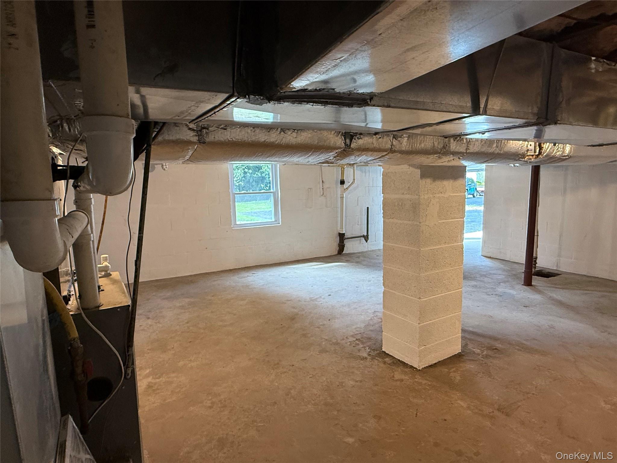 Single Family Shirley Dutchess County, NY 12524, MLS-911479-34