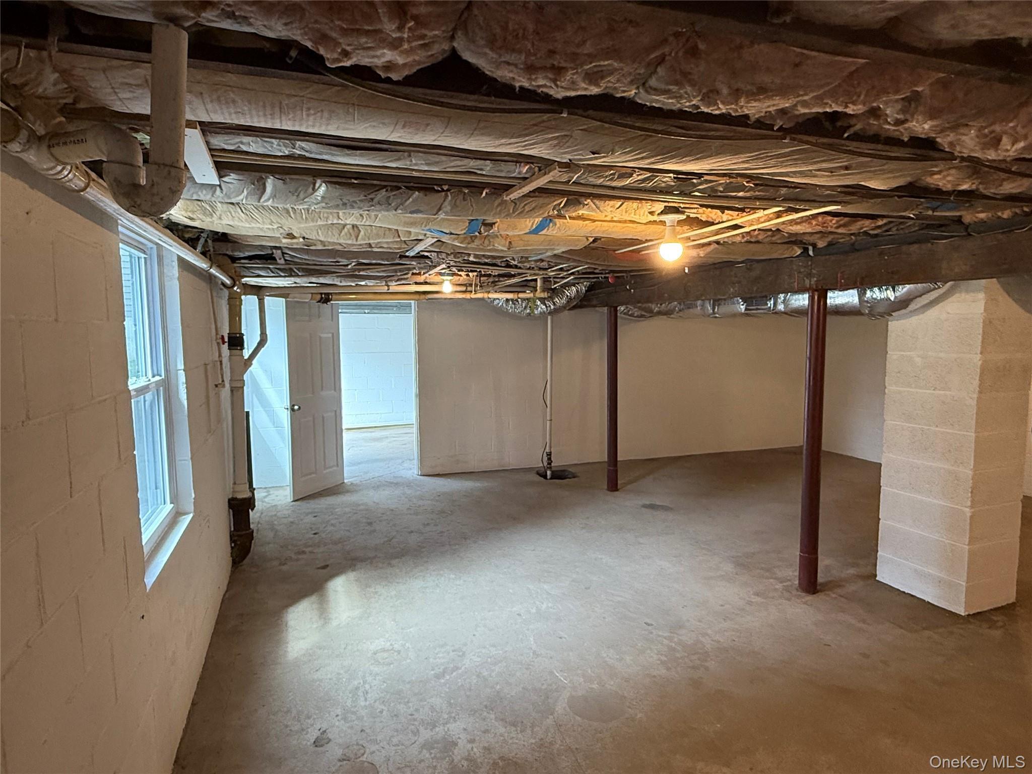 Single Family Shirley Dutchess County, NY 12524, MLS-911479-35