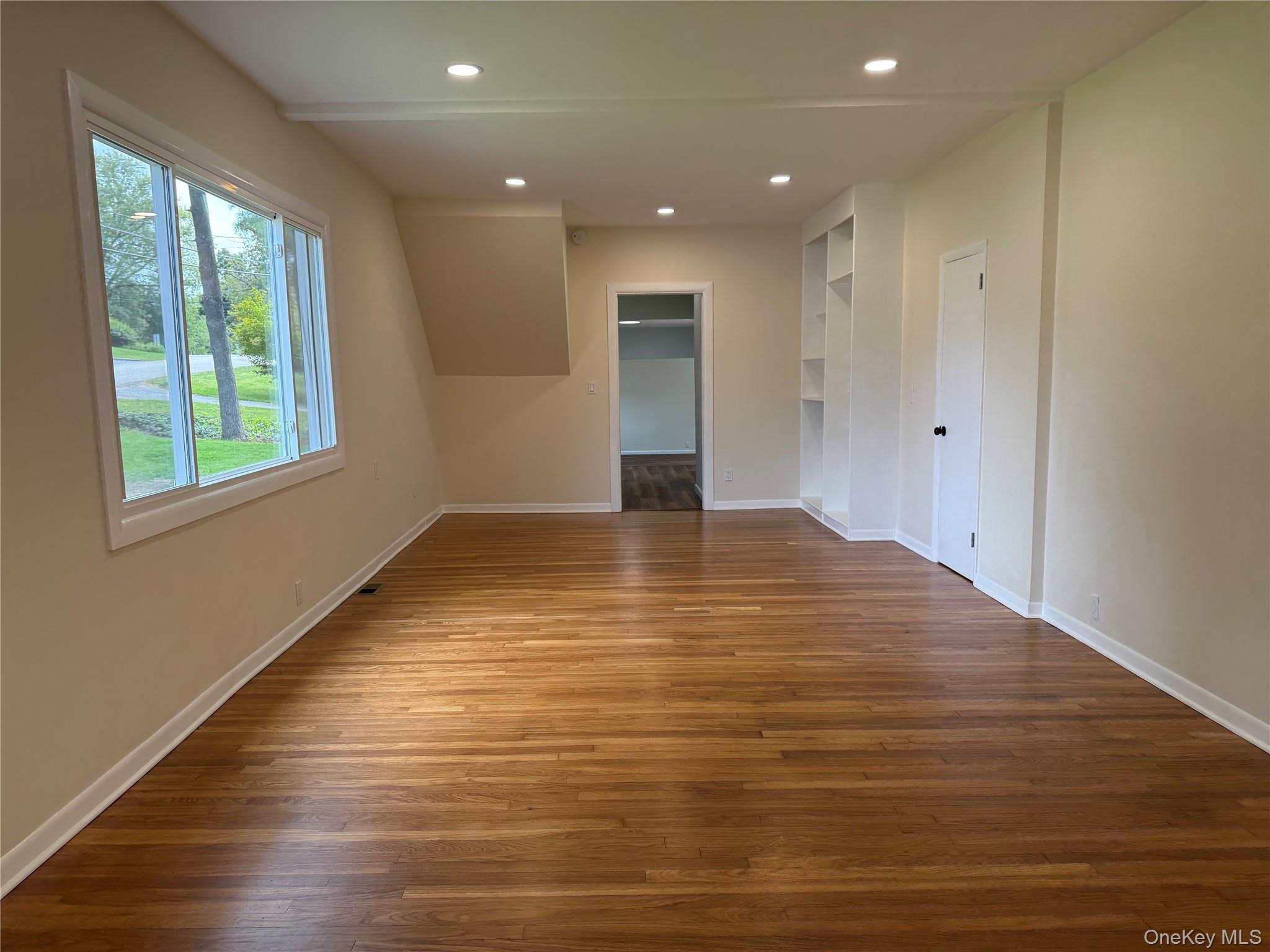 Single Family Shirley Dutchess County, NY 12524, MLS-911479-7