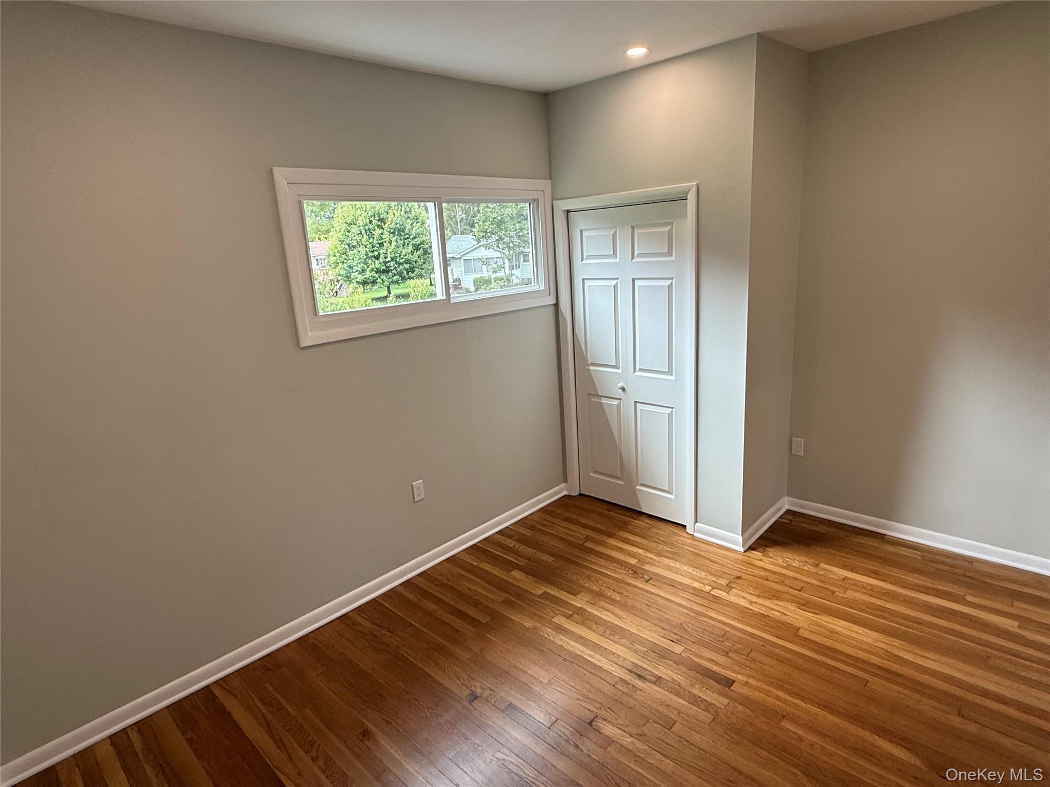 Single Family Shirley Dutchess County, NY 12524, MLS-911479-8