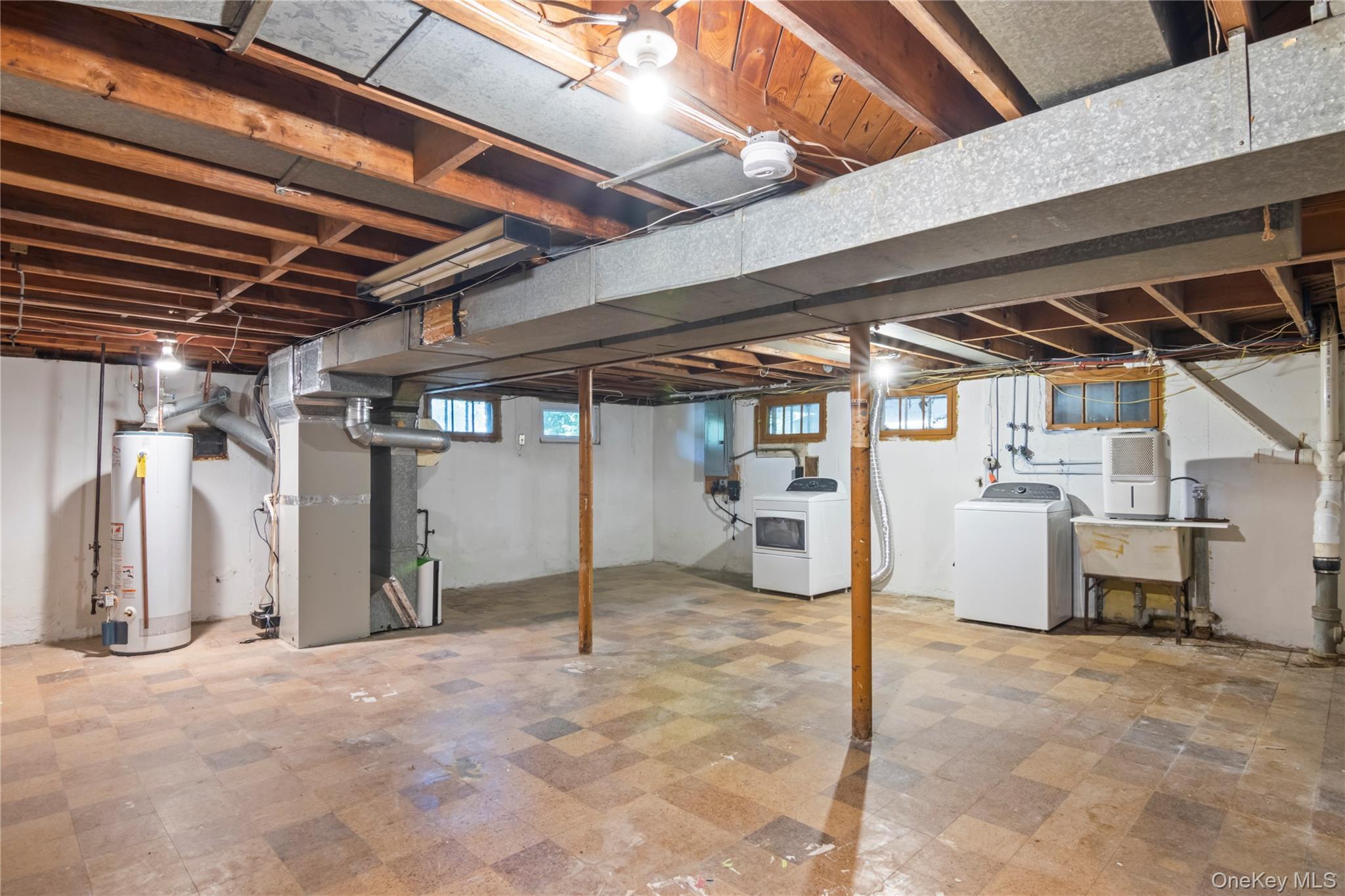 Single Family Puritan  Suffolk County, NY 11777, MLS-911487-26