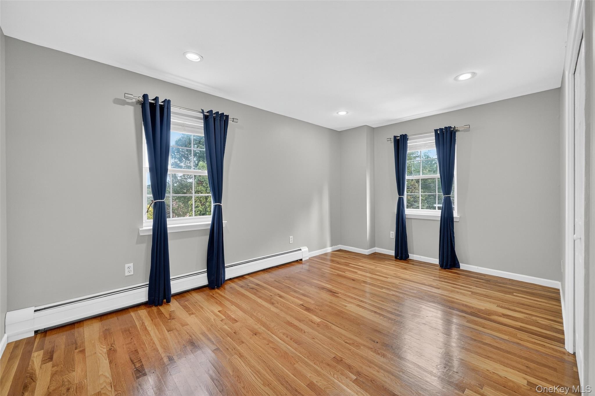 Single Family Cedar Rockland County, NY 10984, MLS-911490-19