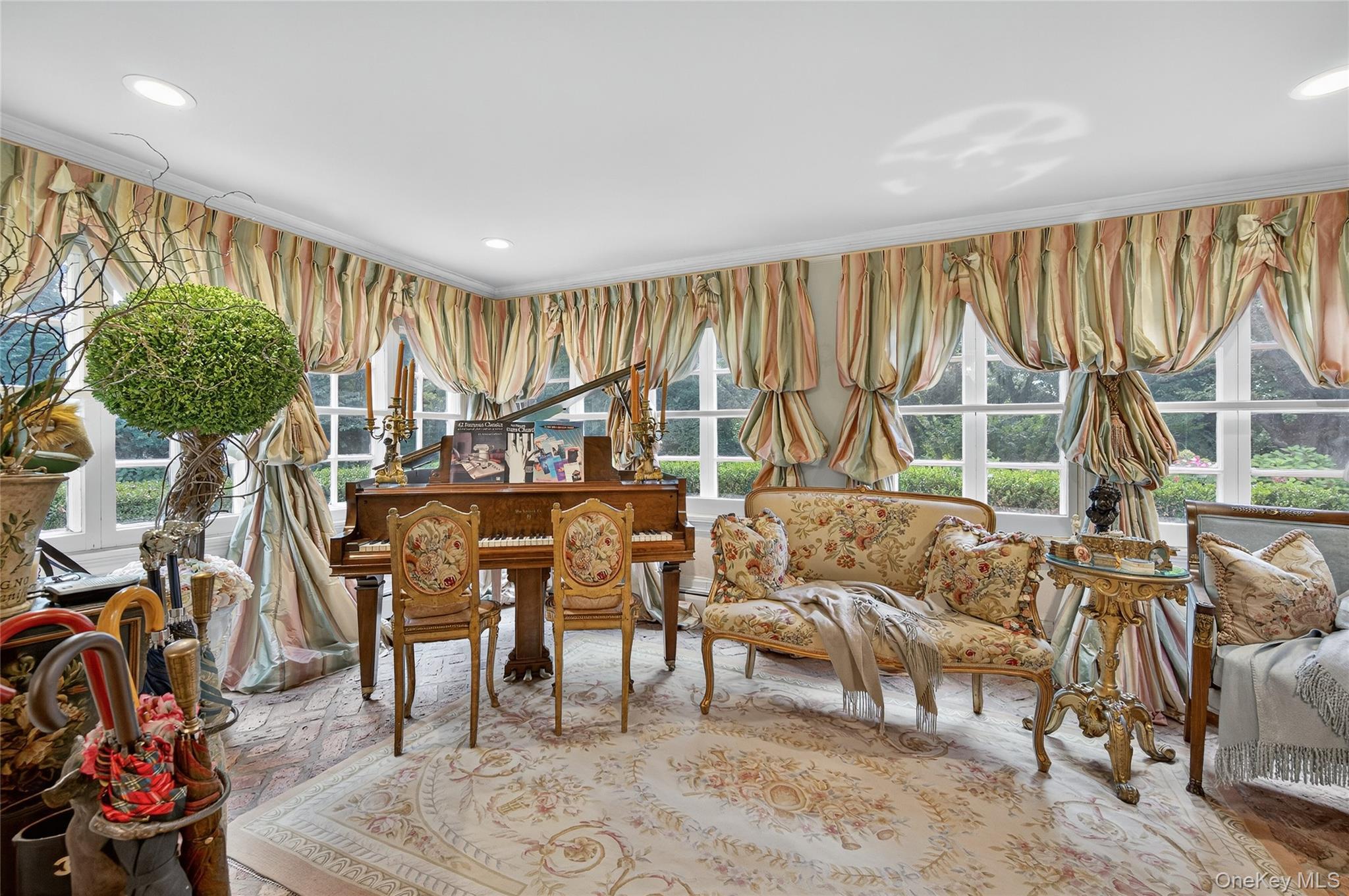 Single Family Clocktower Nassau County, NY 11568, MLS-911491-11