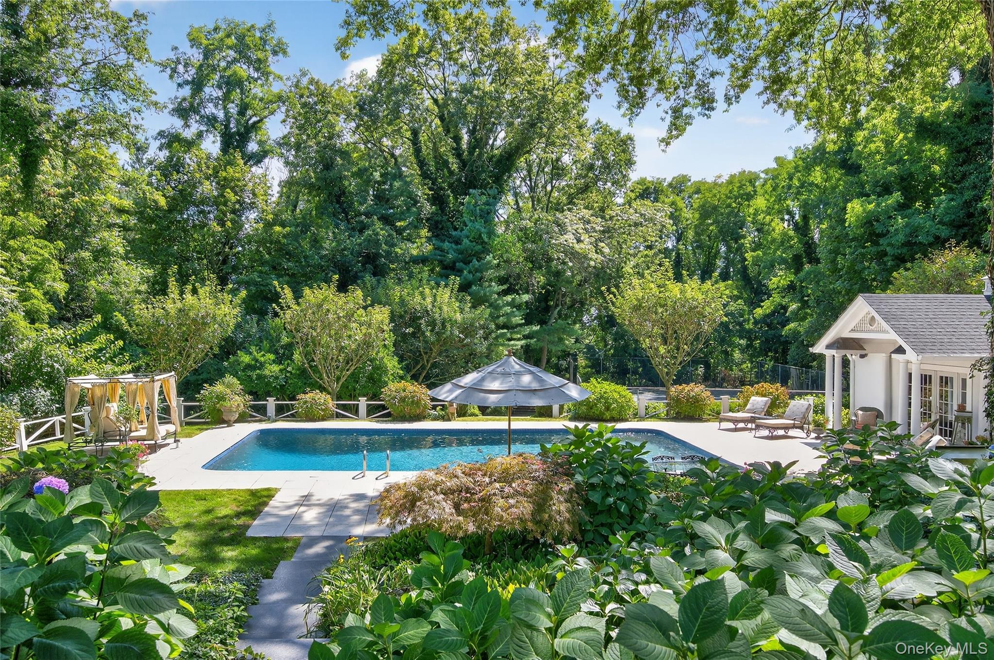 Single Family Clocktower Nassau County, NY 11568, MLS-911491-19