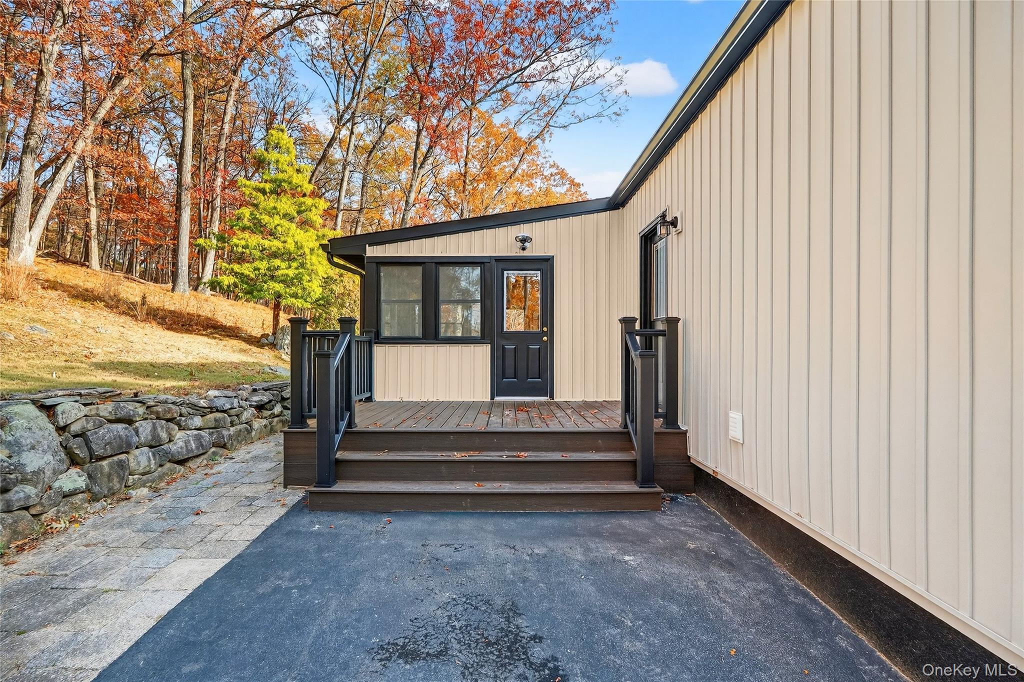 Single Family Tiorati Trail  Rockland County, NY 10980, MLS-911521-6