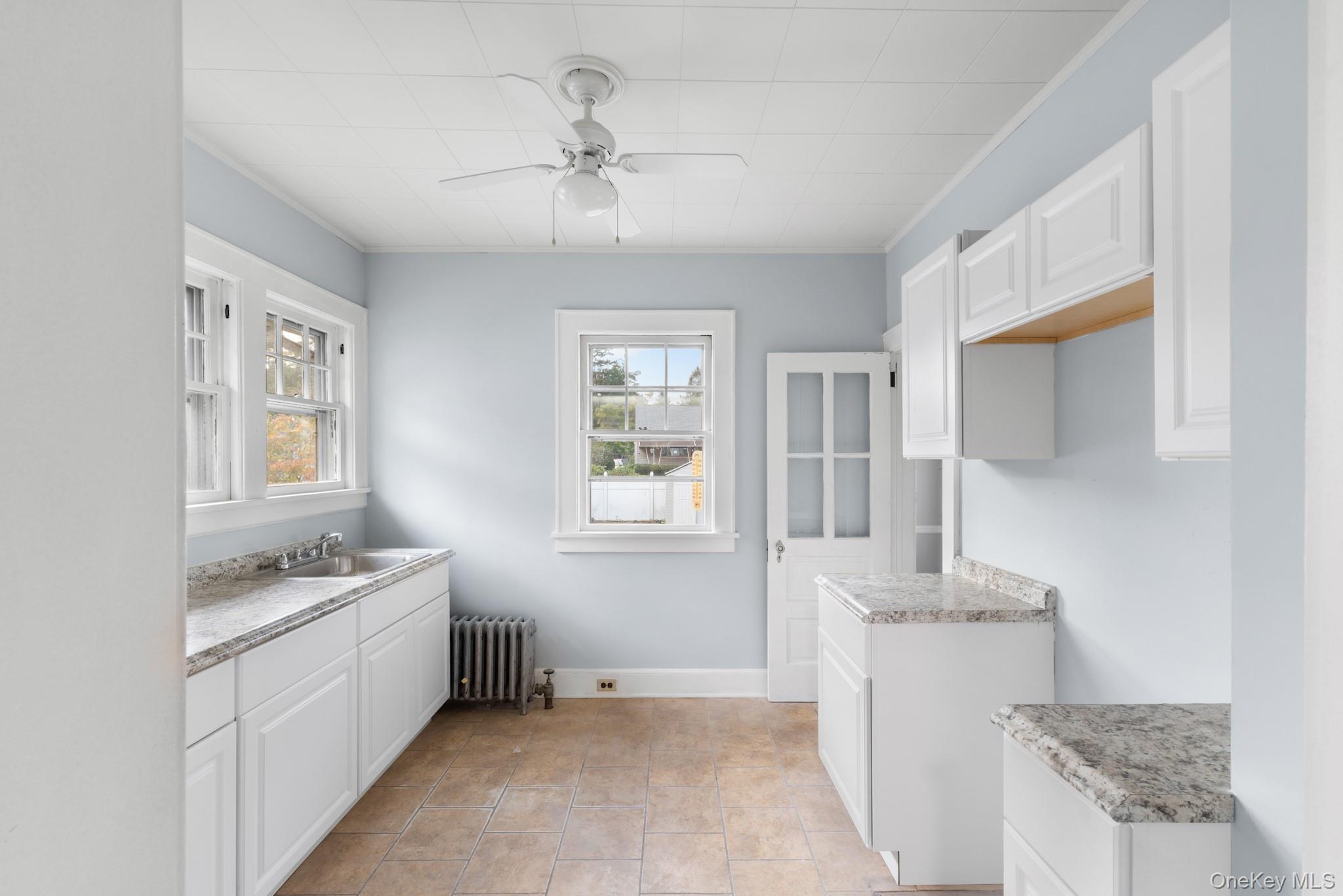 Single Family Oak  Rockland County, NY 10901, MLS-911553-10