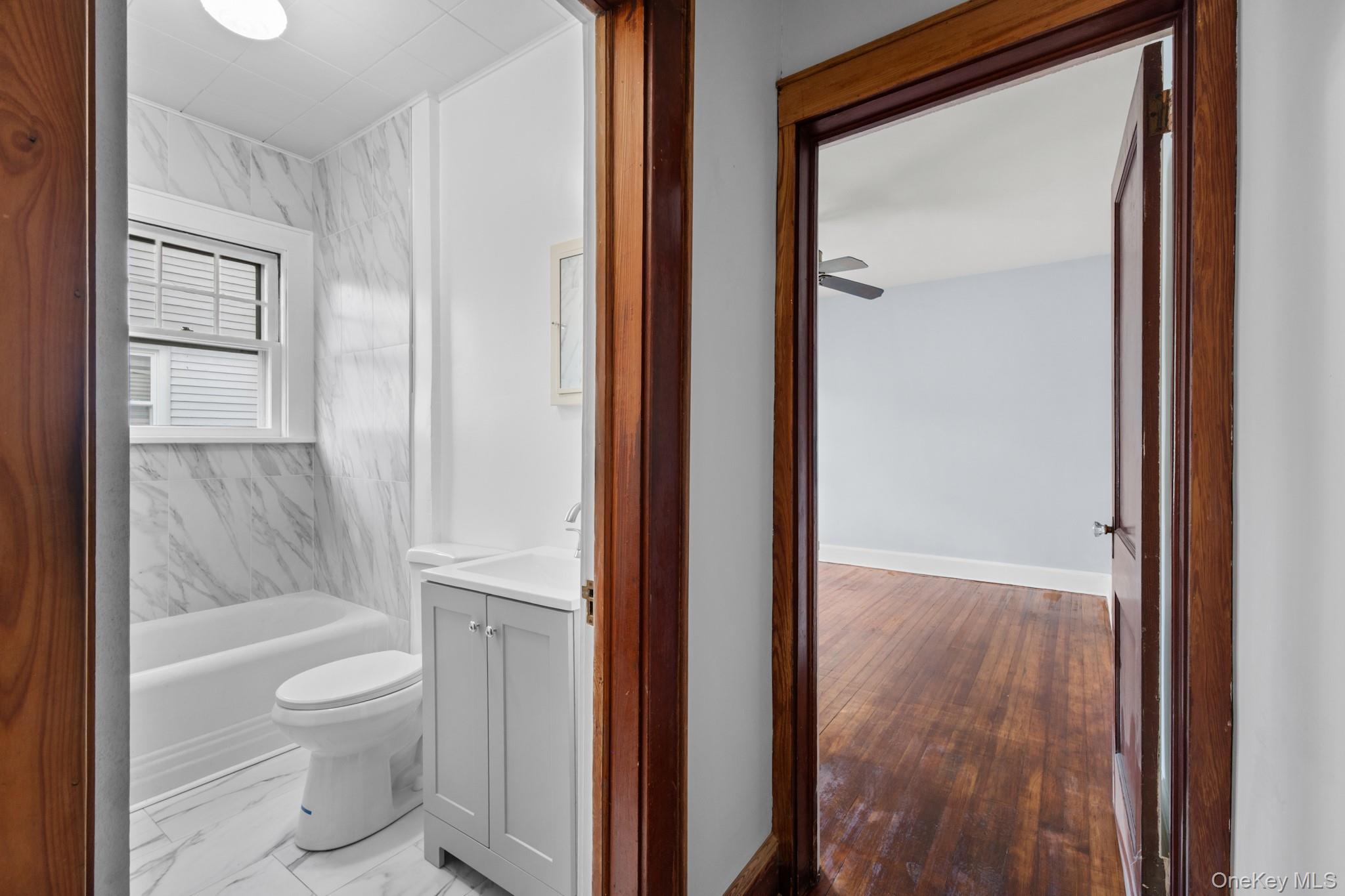 Single Family Oak  Rockland County, NY 10901, MLS-911553-15