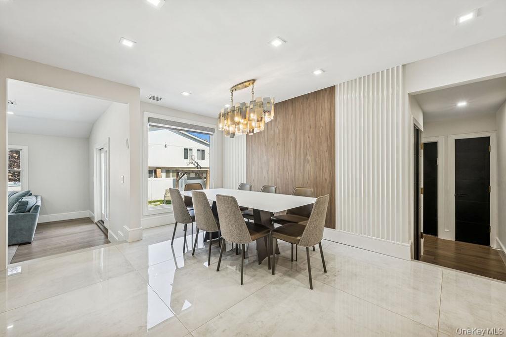 Single Family Dartmouth Nassau County, NY 11598, MLS-911555-12