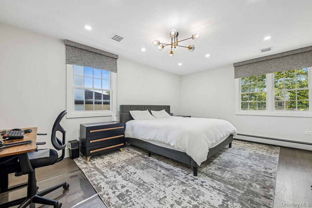 Single Family Dartmouth Nassau County, NY 11598, MLS-911555-17