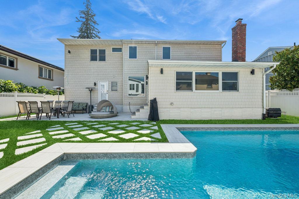 Single Family Dartmouth Nassau County, NY 11598, MLS-911555-28