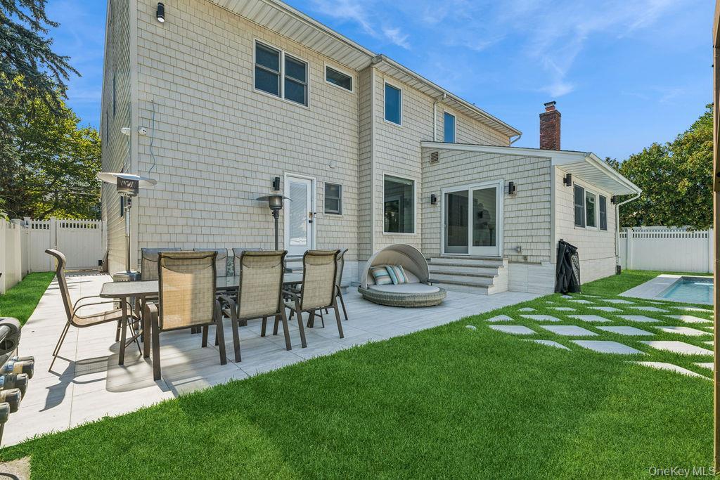 Single Family Dartmouth Nassau County, NY 11598, MLS-911555-29