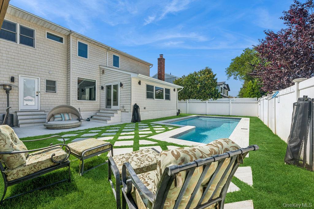 Single Family Dartmouth Nassau County, NY 11598, MLS-911555-30