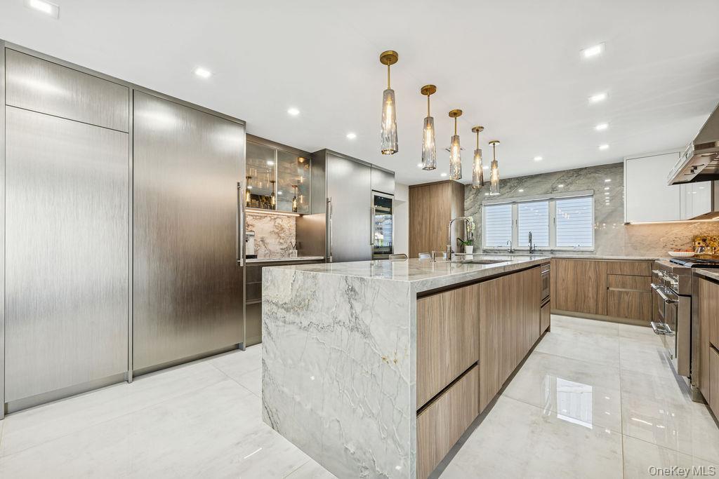 Single Family Dartmouth Nassau County, NY 11598, MLS-911555-7