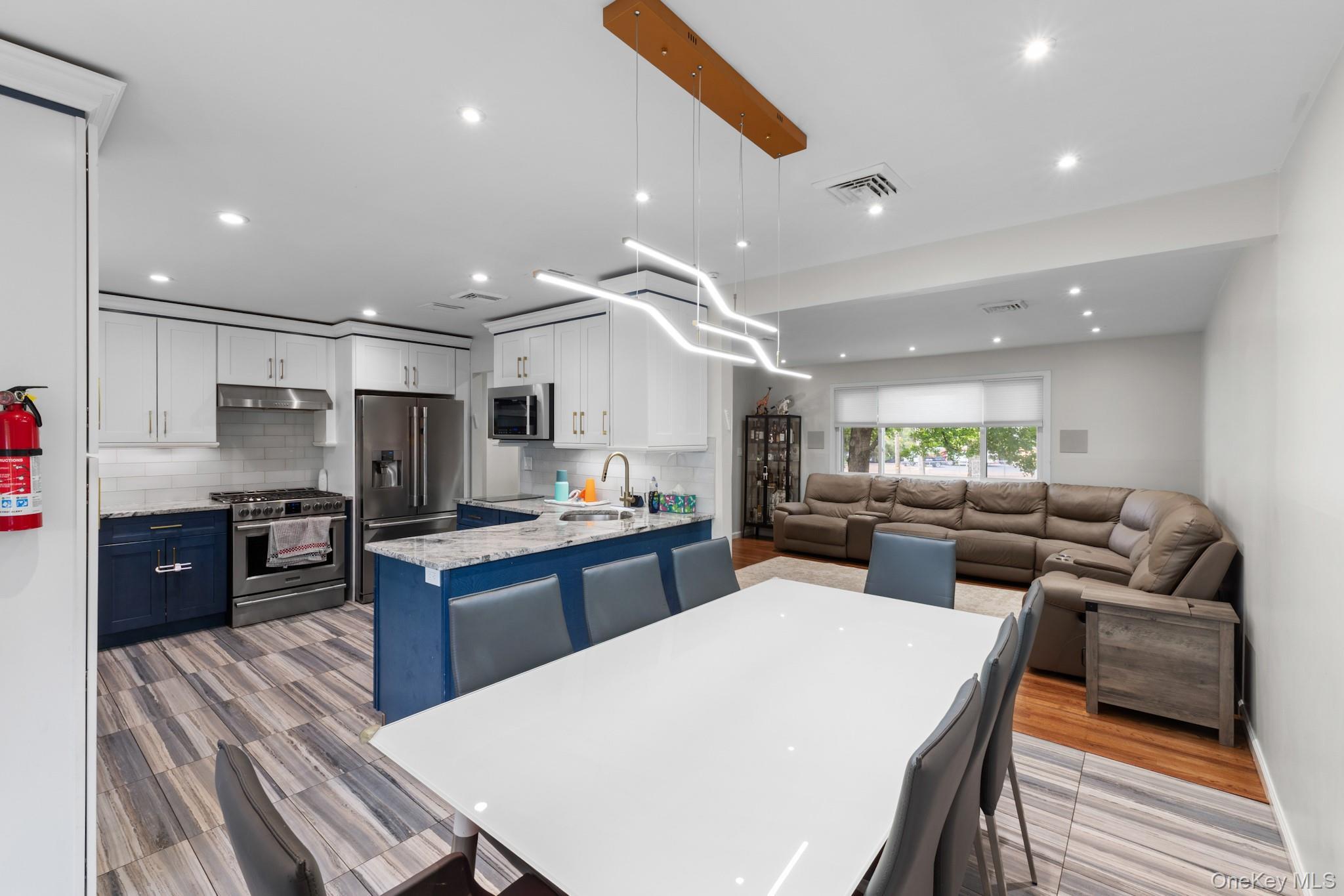 Single Family Phillips  Rockland County, NY 10901, MLS-911558-10