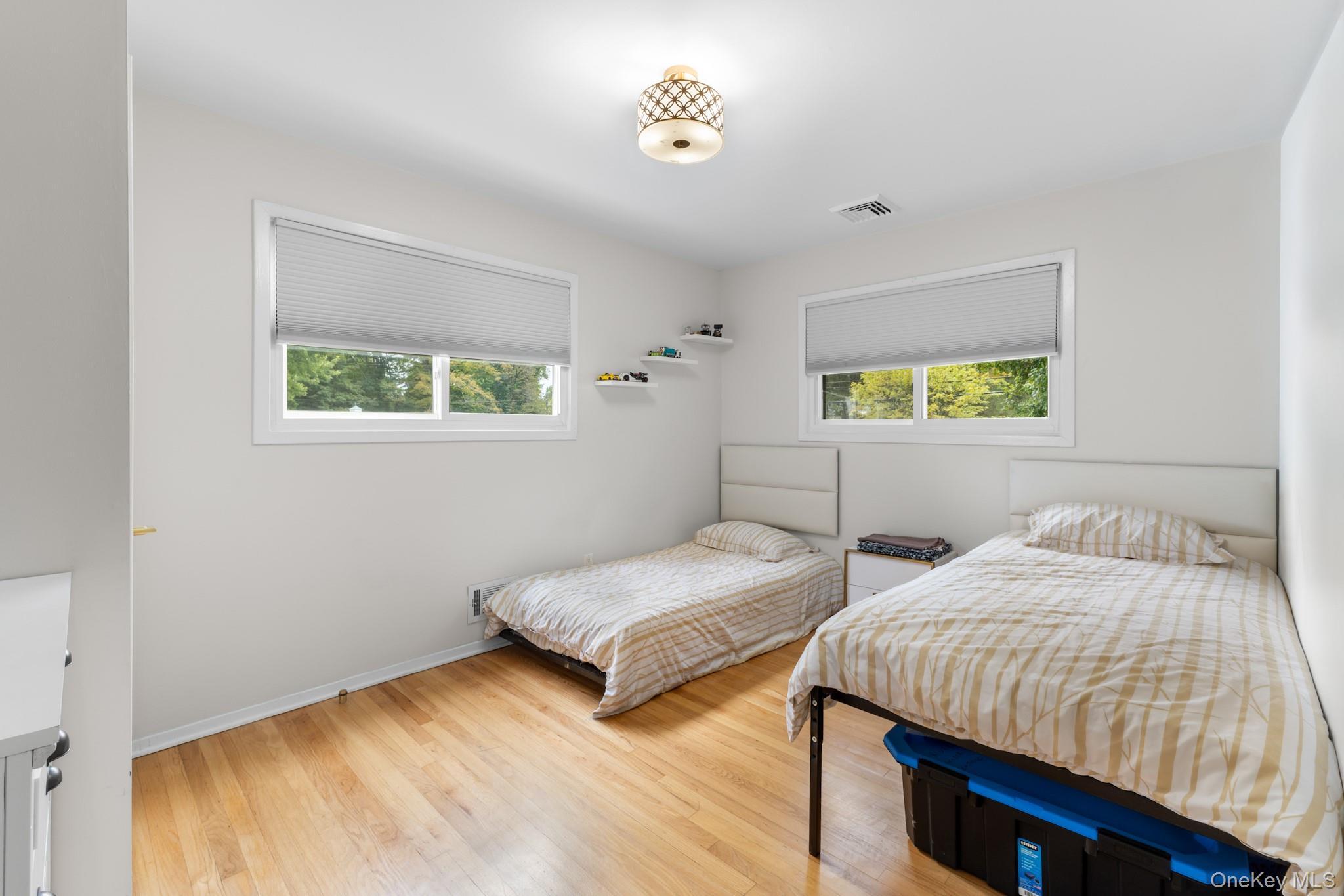 Single Family Phillips  Rockland County, NY 10901, MLS-911558-21