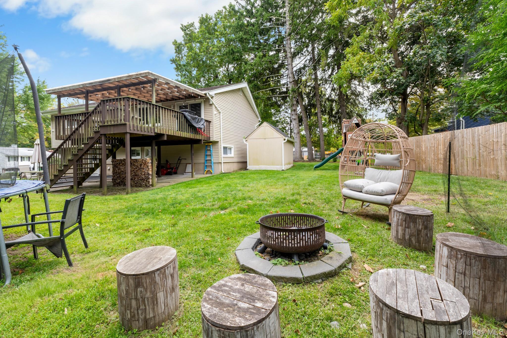 Single Family Phillips  Rockland County, NY 10901, MLS-911558-27