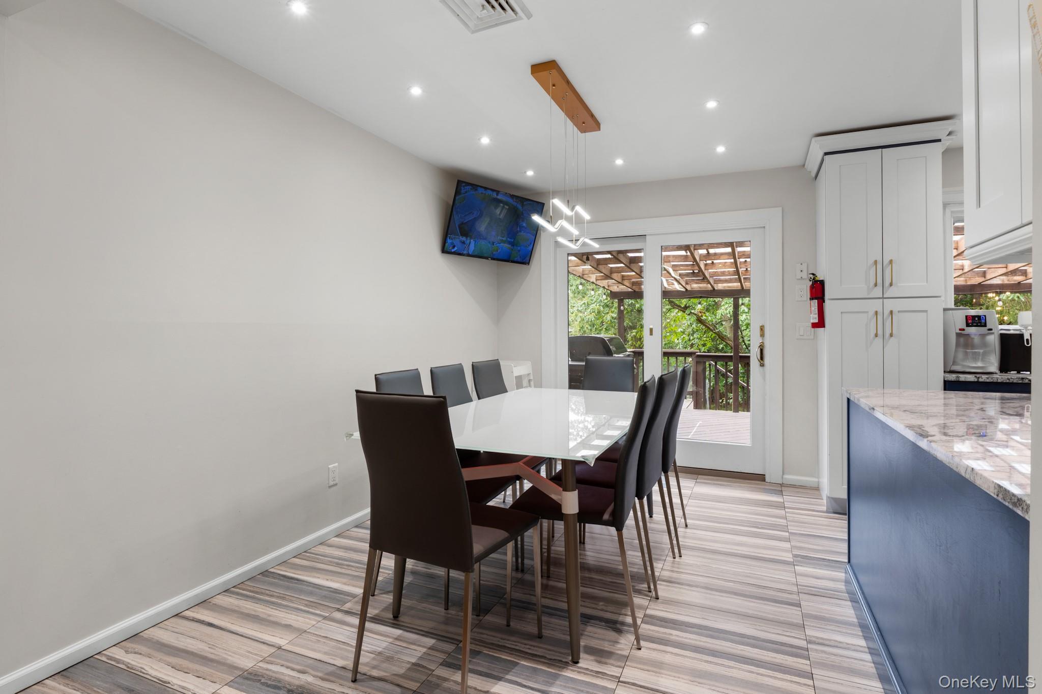 Single Family Phillips  Rockland County, NY 10901, MLS-911558-8