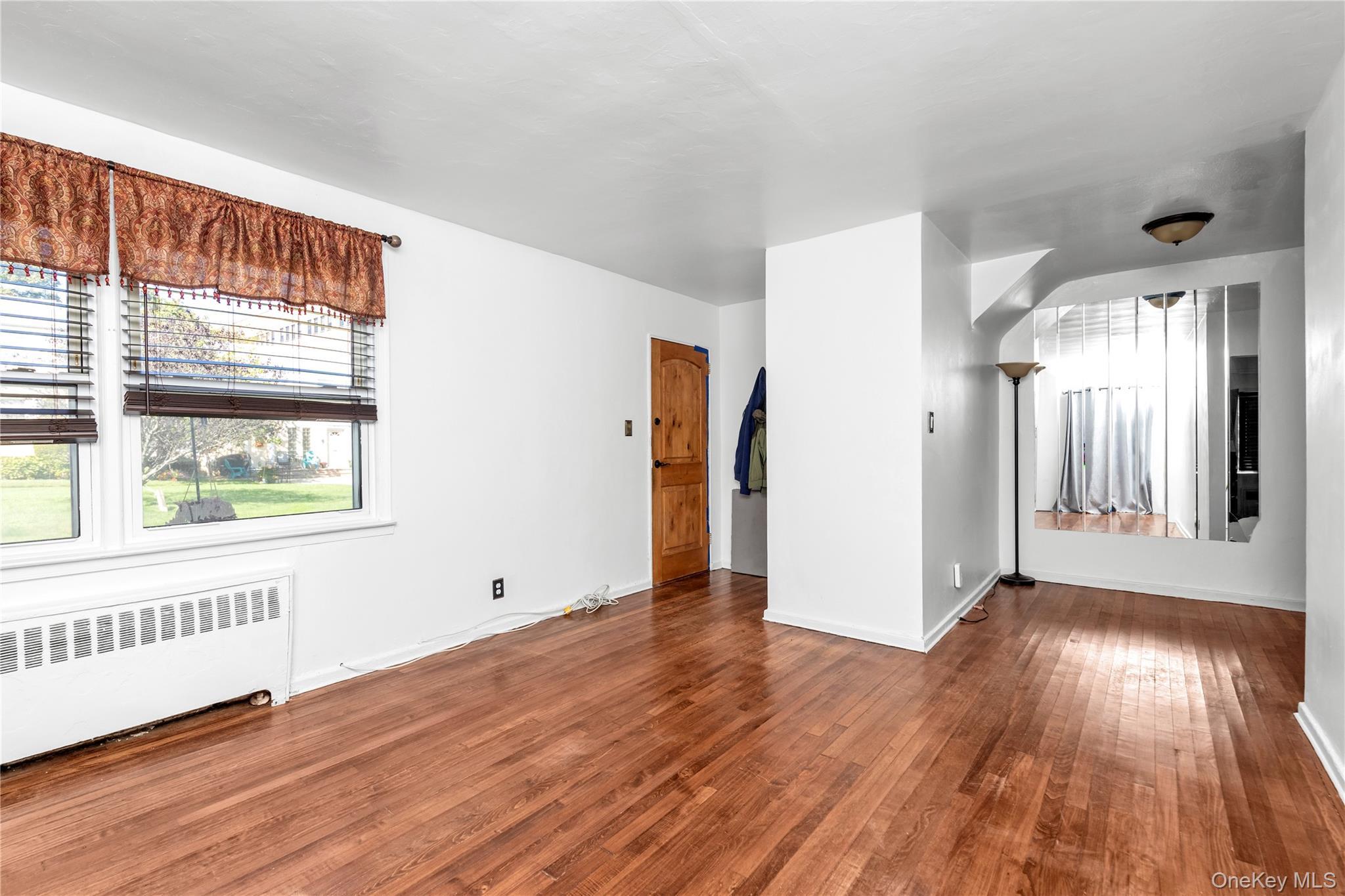 Coop 71st Avenue Queens, NY 11426, MLS-911566-10