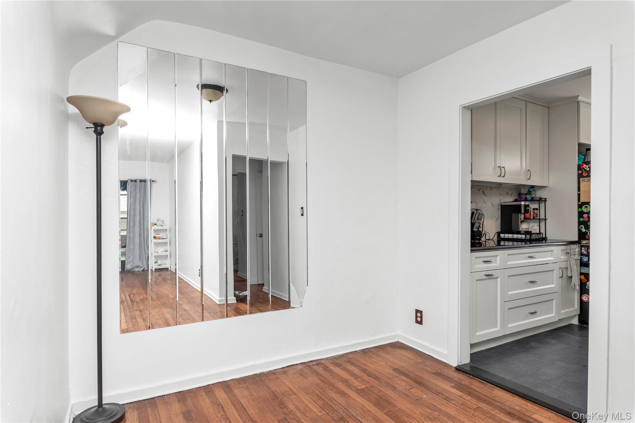 Coop 71st Avenue Queens, NY 11426, MLS-911566-12