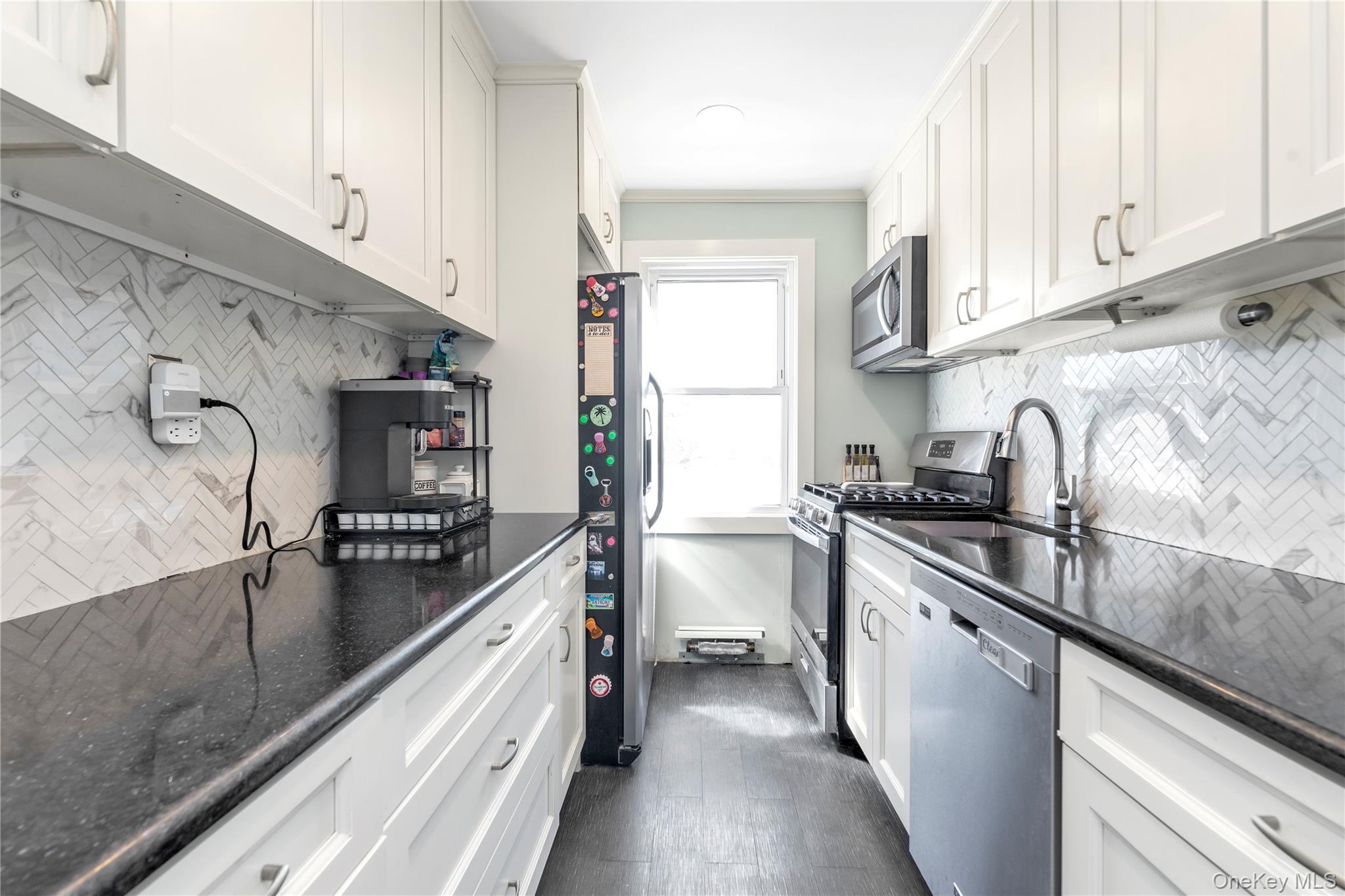 Coop 71st Avenue Queens, NY 11426, MLS-911566-3