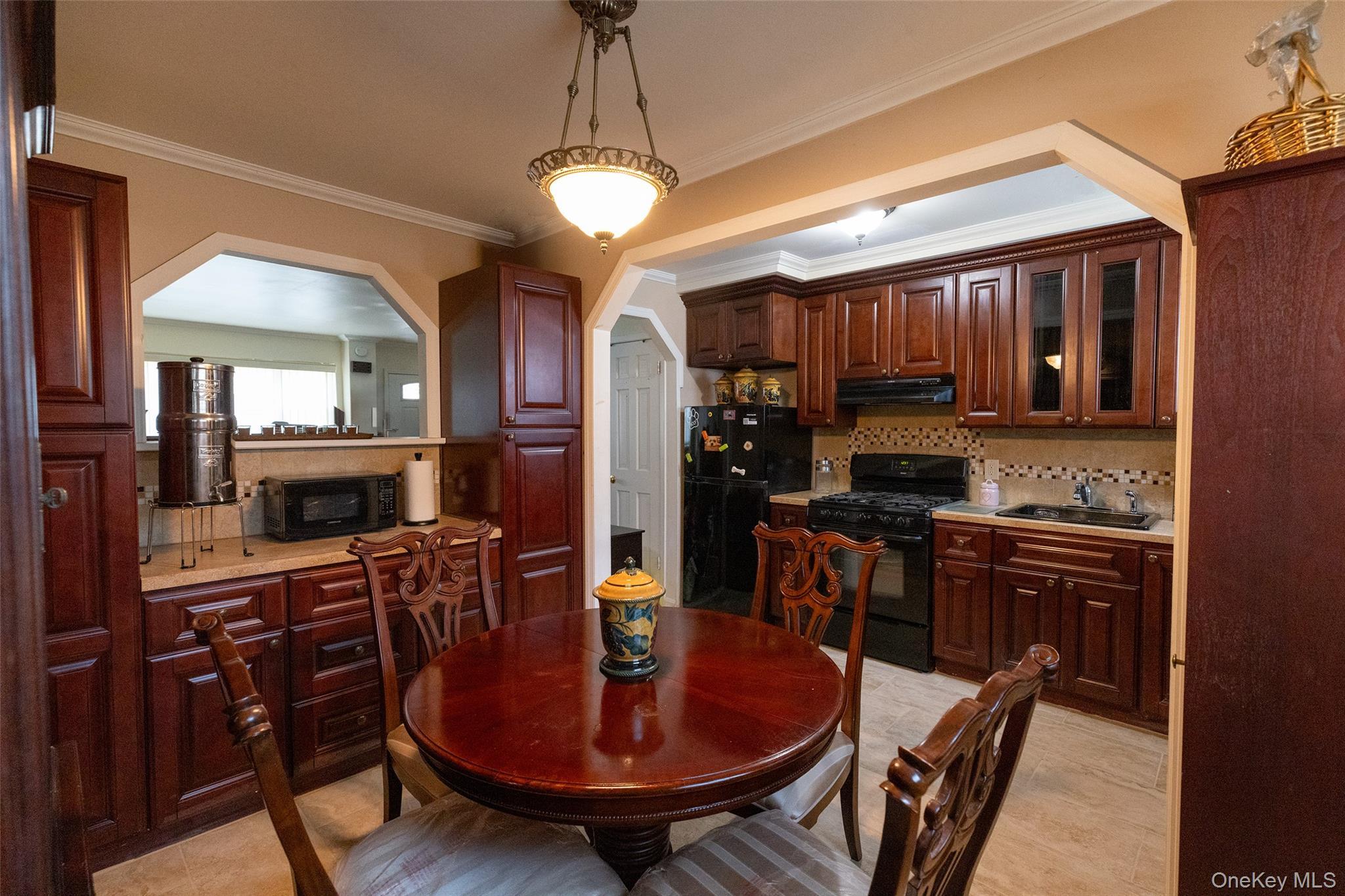 Single Family Hunt  Bronx, NY 10462, MLS-911568-10