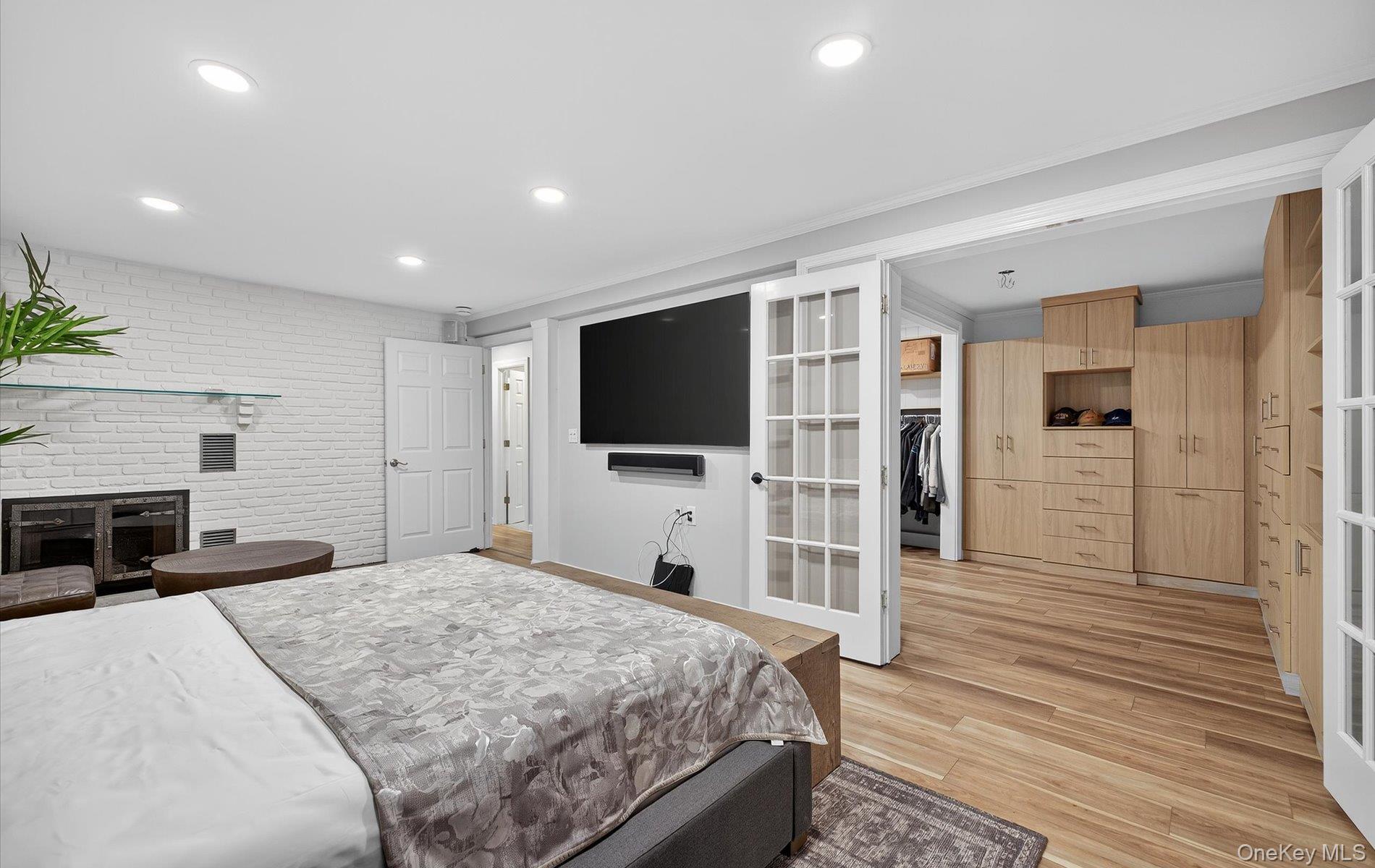 Single Family Ocean  Suffolk County, NY 11768, MLS-911572-17