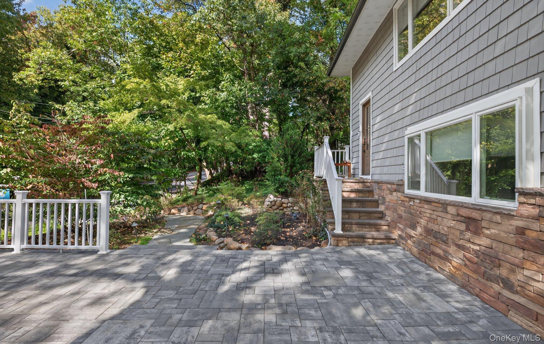 Single Family Ocean  Suffolk County, NY 11768, MLS-911572-35