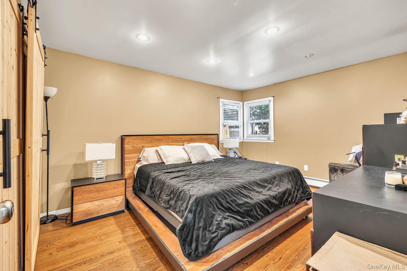 Single Family Broadway  Nassau County, NY 11565, MLS-911582-15