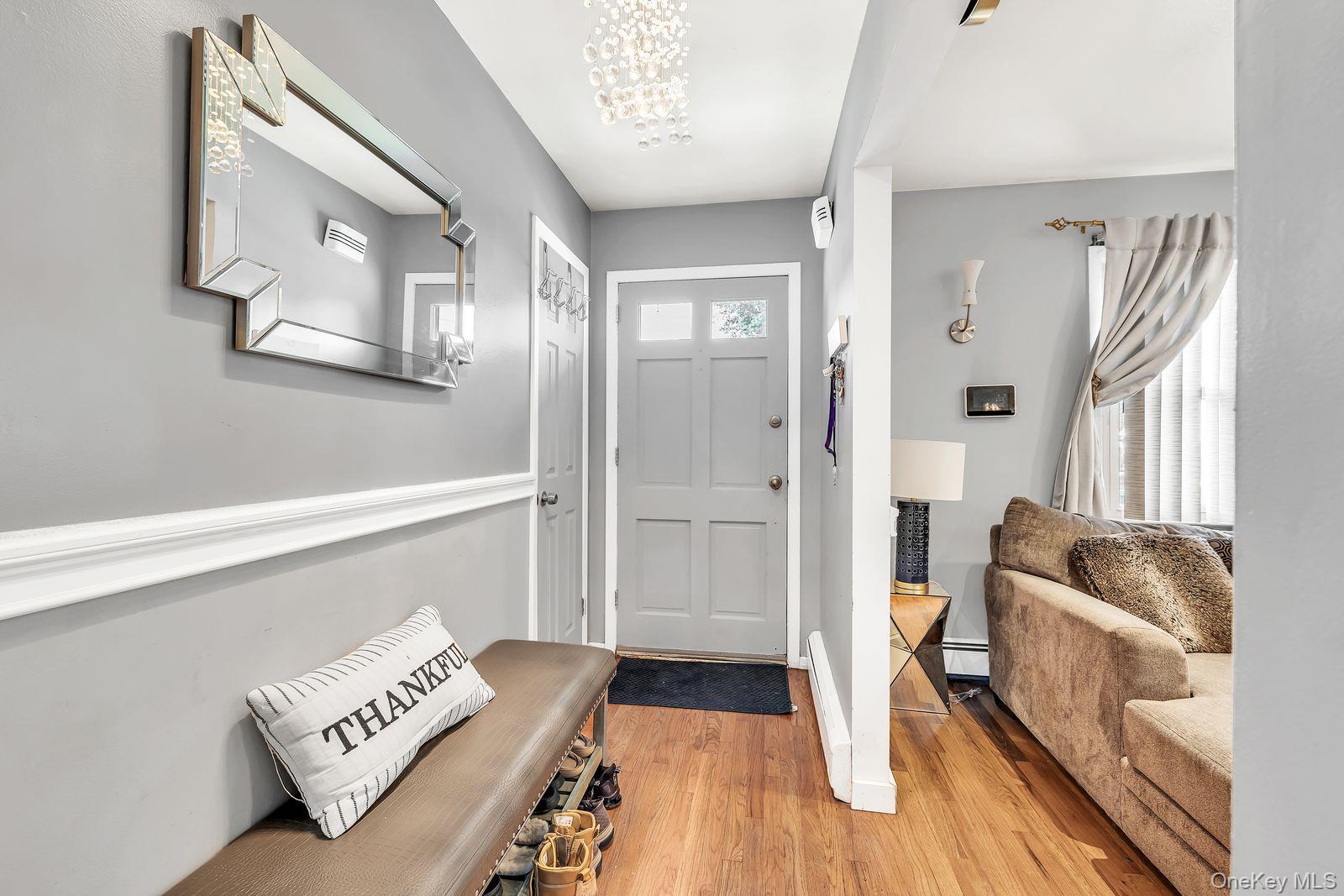 Single Family Broadway  Nassau County, NY 11565, MLS-911582-6