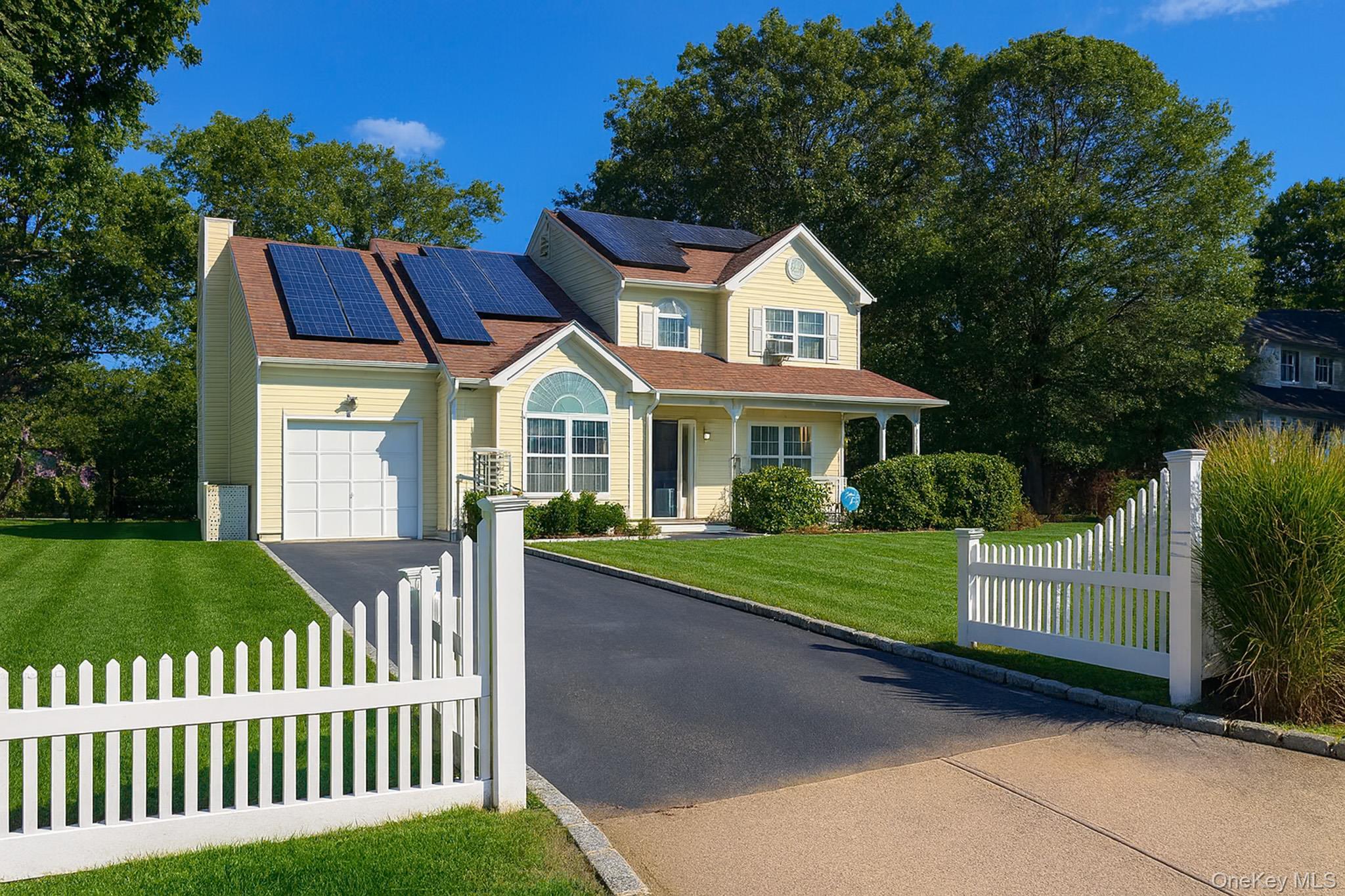 Single Family Howard Suffolk County, NY 11727, MLS-911596-3