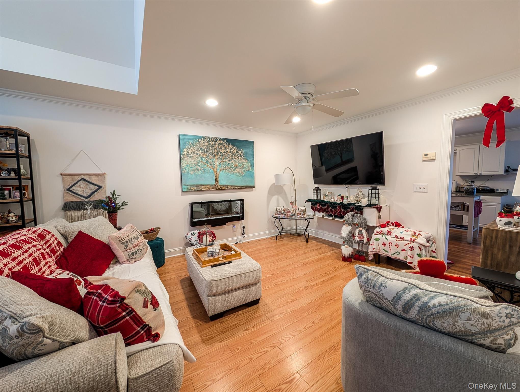 Single Family Howard Suffolk County, NY 11727, MLS-911596-6