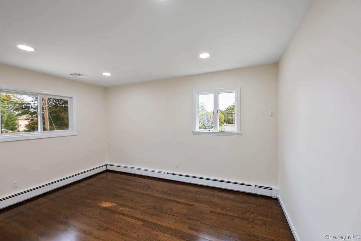 Single Family Brian  Suffolk County, NY 11730, MLS-911608-13