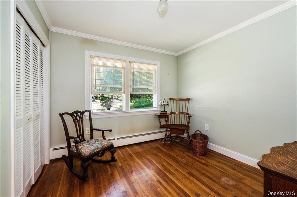 Single Family Oakwood  Suffolk County, NY 11743, MLS-911645-18