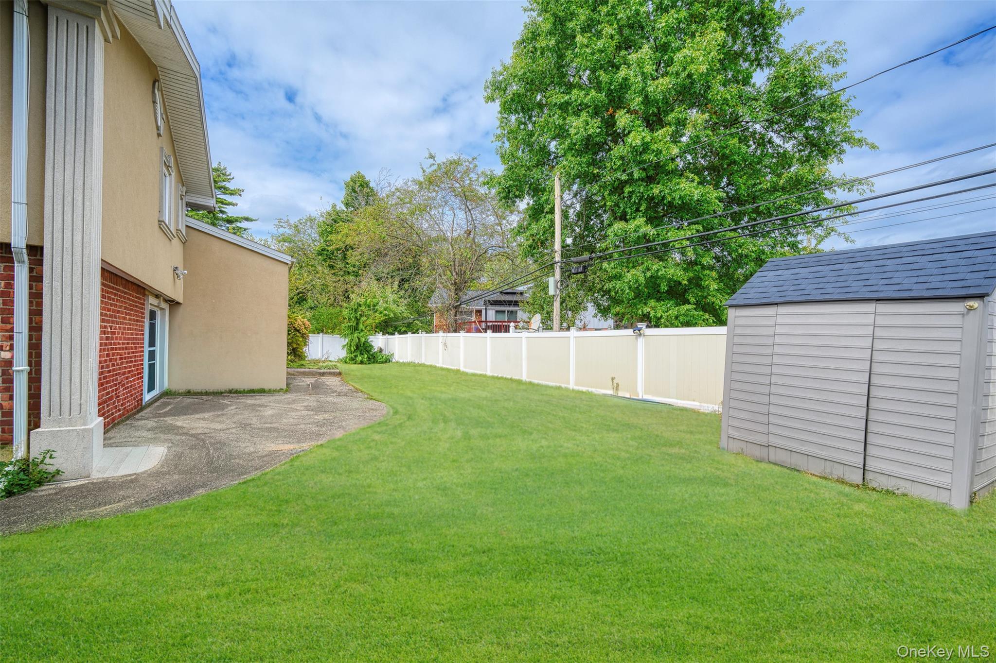 Single Family Maxwell  Nassau County, NY 11590, MLS-911663-34