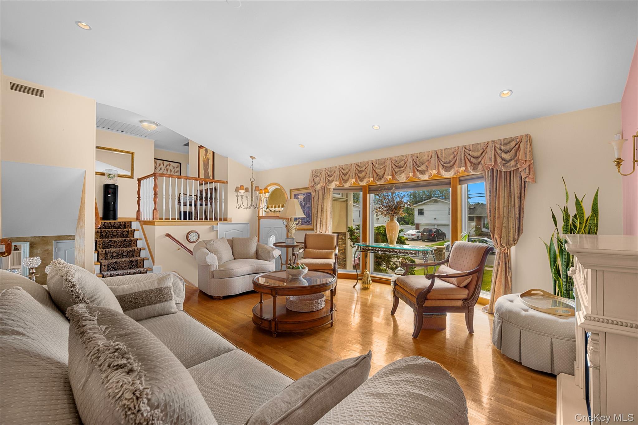 Single Family Maxwell  Nassau County, NY 11590, MLS-911663-4