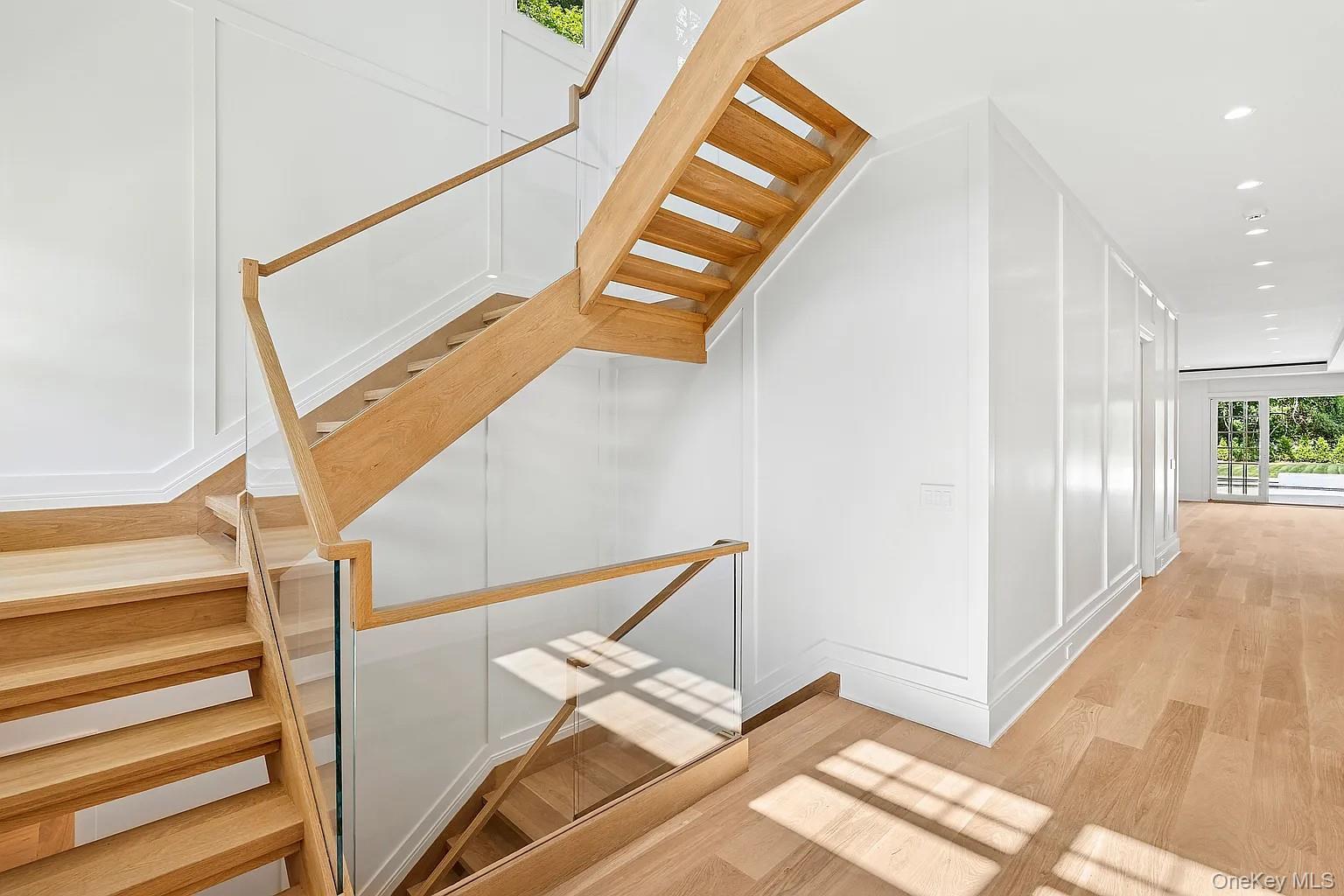 Single Family Halsey Suffolk County, NY 11968, MLS-911692-10