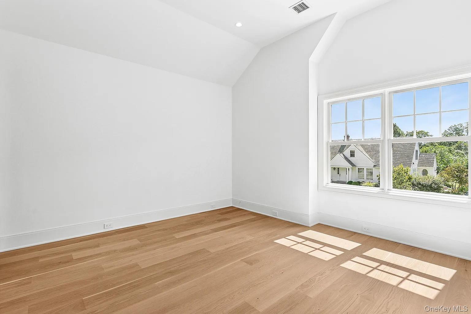 Single Family Halsey Suffolk County, NY 11968, MLS-911692-18