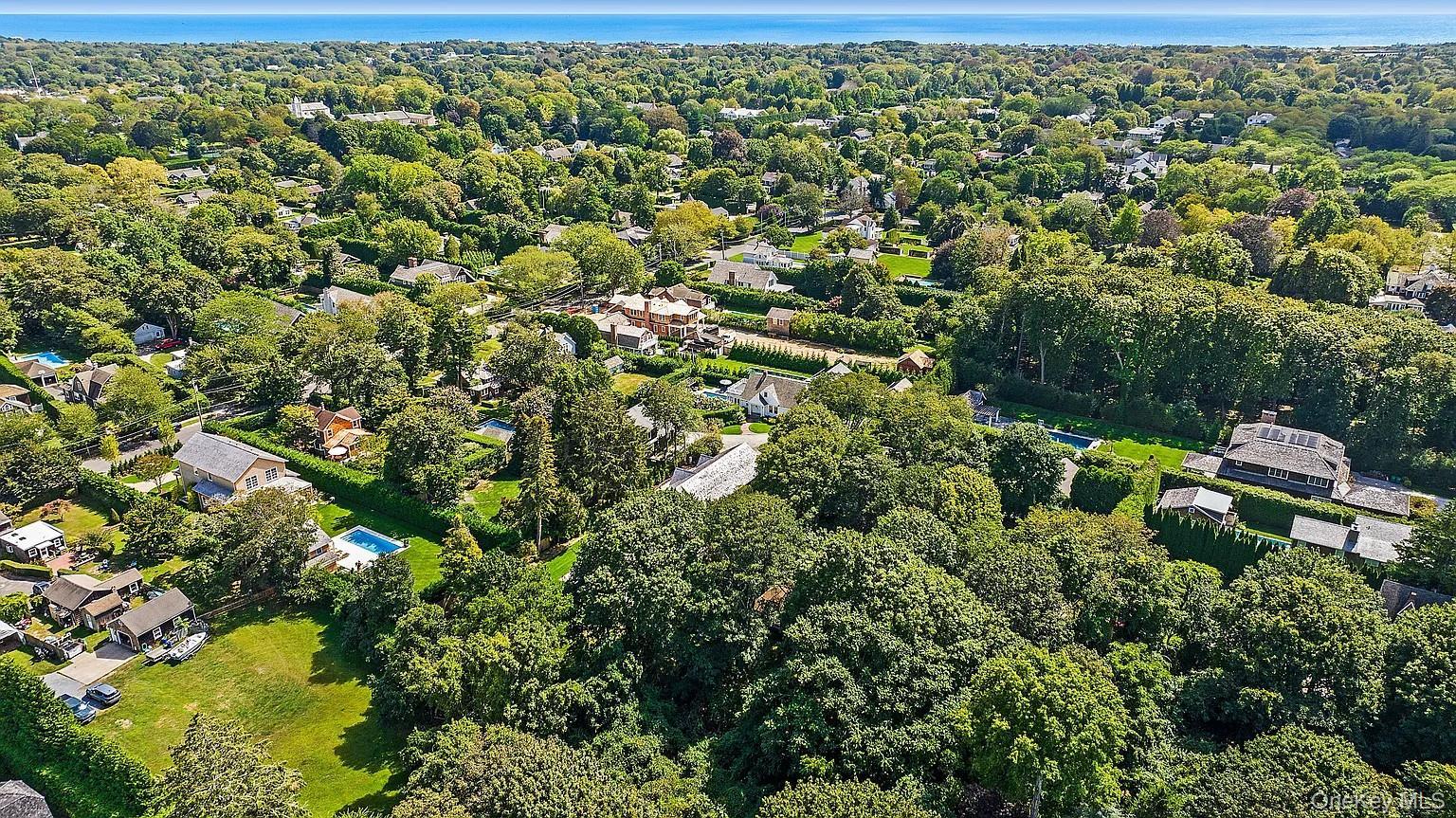 Single Family Halsey Suffolk County, NY 11968, MLS-911692-27