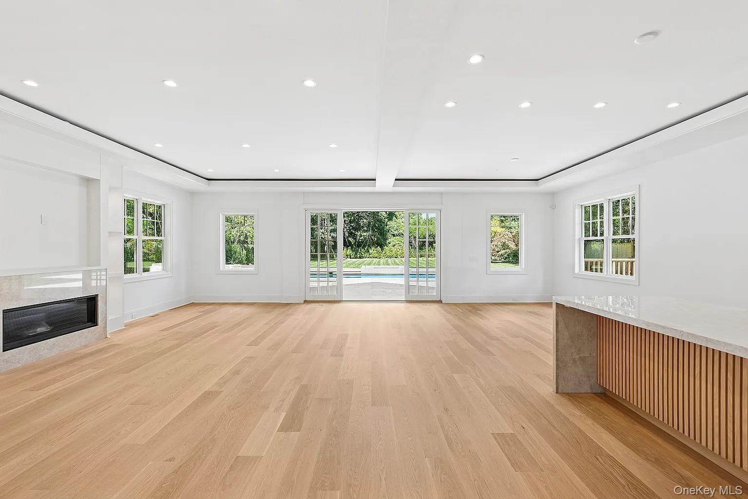 Single Family Halsey Suffolk County, NY 11968, MLS-911692-6