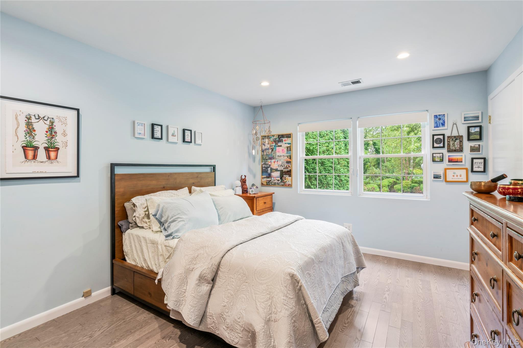 Condo Hidden Ridge  Nassau County, NY 11791, MLS-911695-20