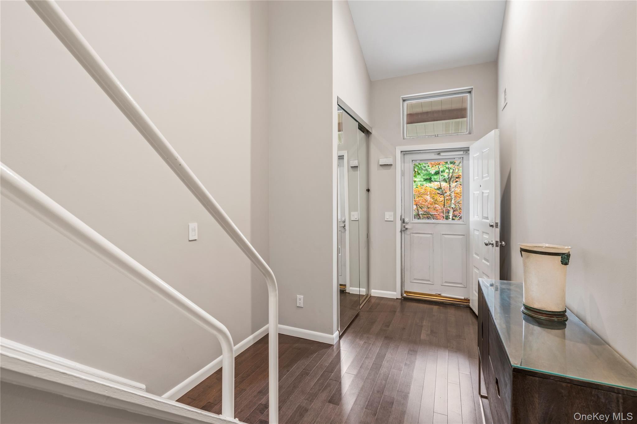 Condo Hidden Ridge  Nassau County, NY 11791, MLS-911695-3