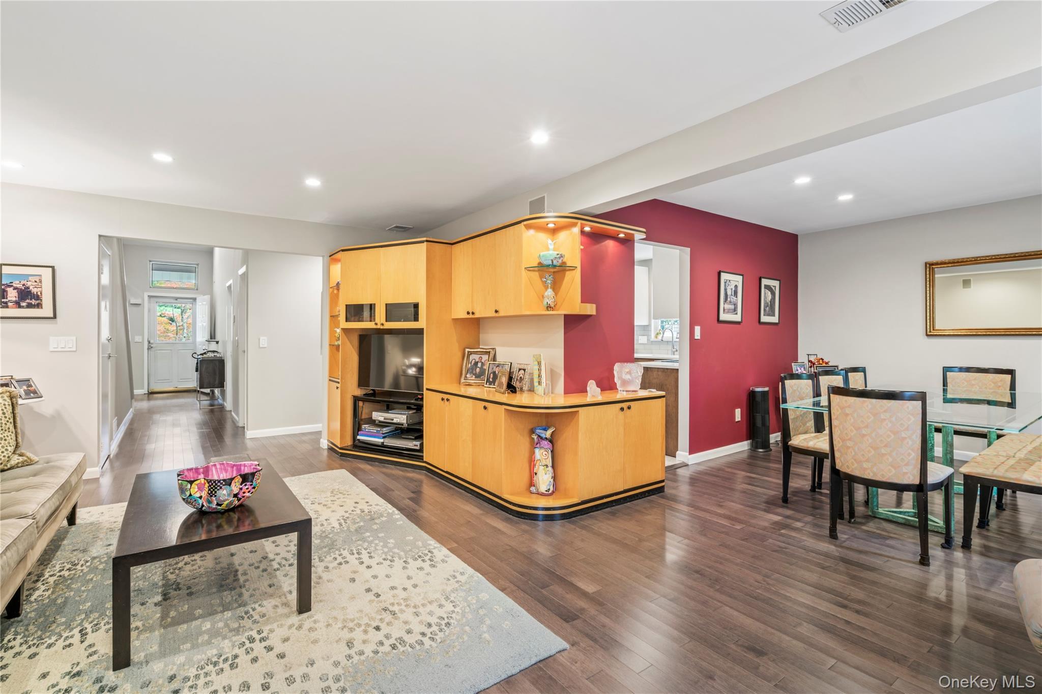 Condo Hidden Ridge  Nassau County, NY 11791, MLS-911695-5