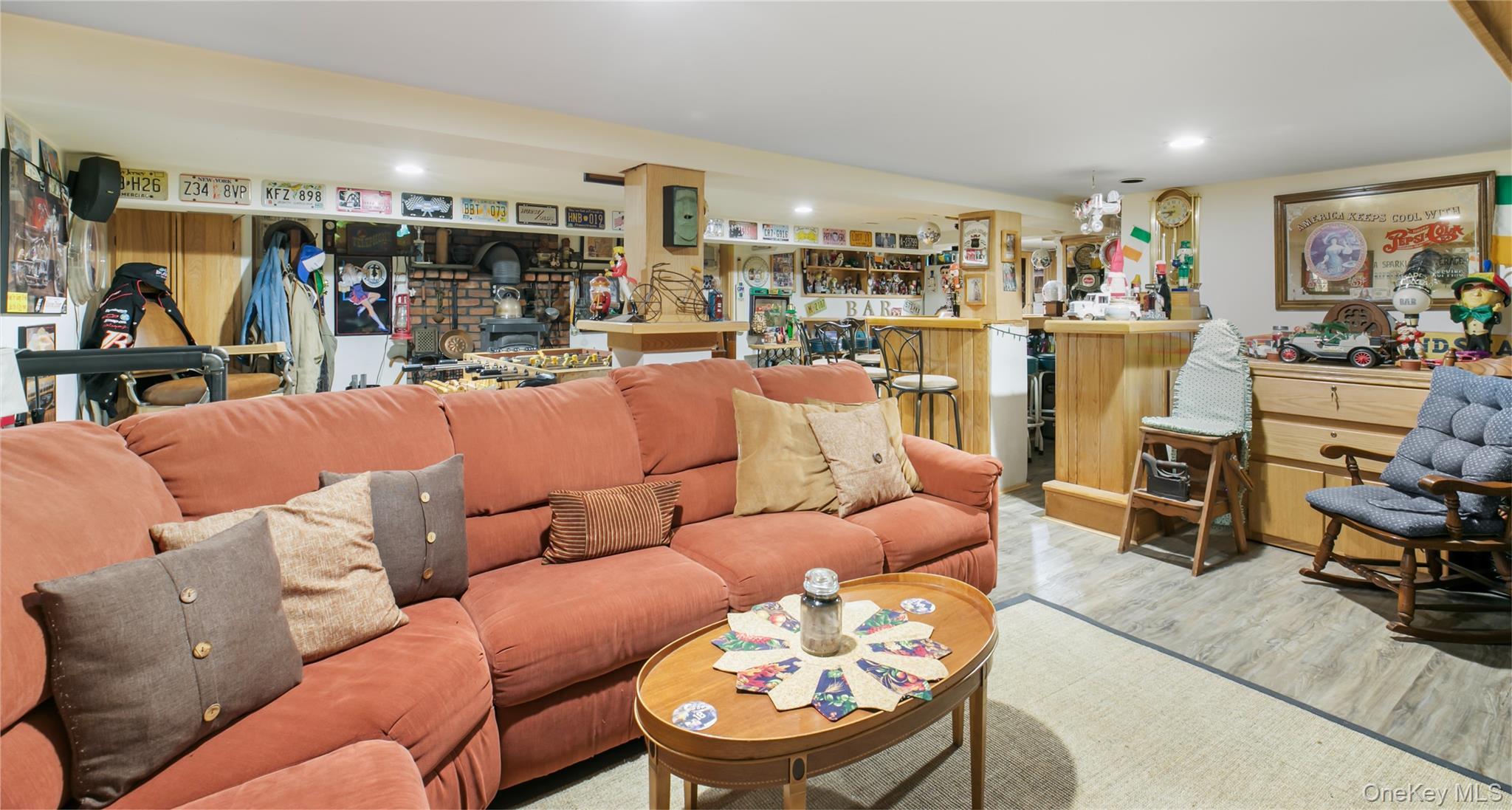 Single Family 3rd  Suffolk County, NY 11722, MLS-911704-11