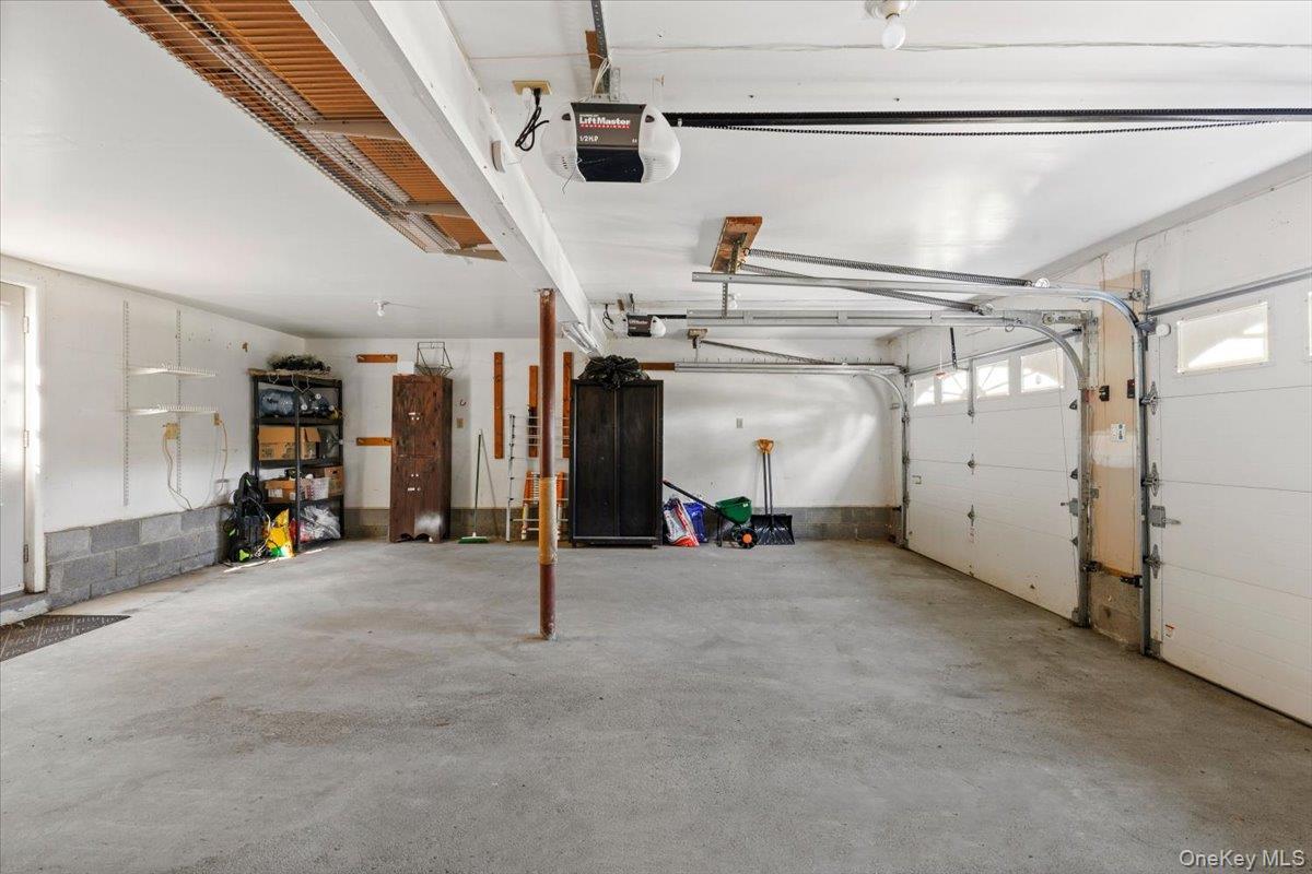 Single Family Daley Dutchess County, NY 12603, MLS-911717-30