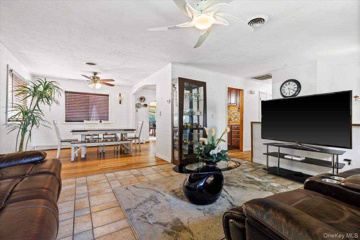 Single Family Daley Dutchess County, NY 12603, MLS-911717-7