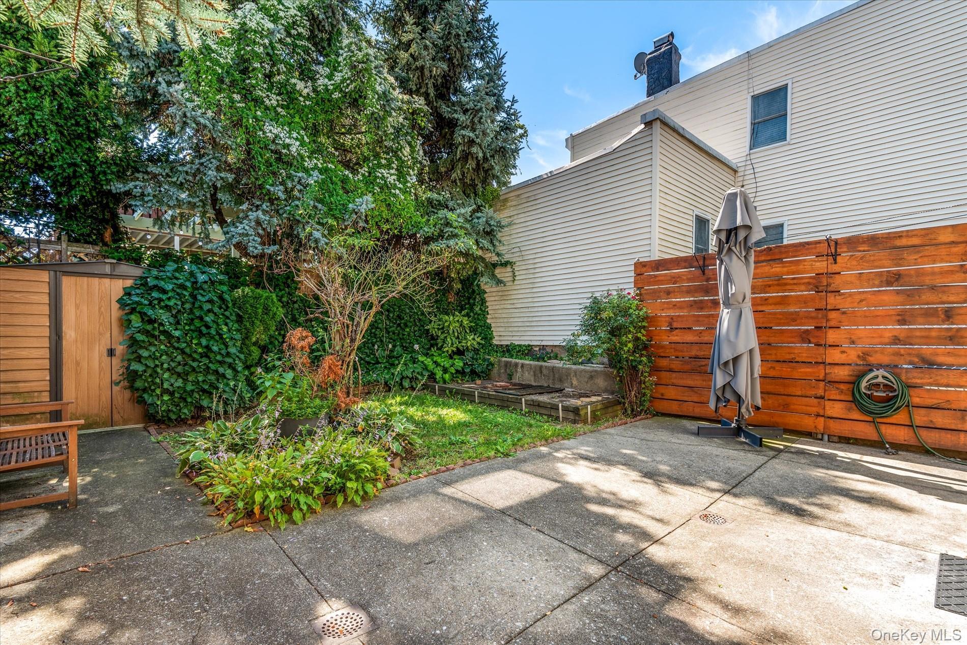 Single Family 56th  Queens, NY 11378, MLS-911724-20