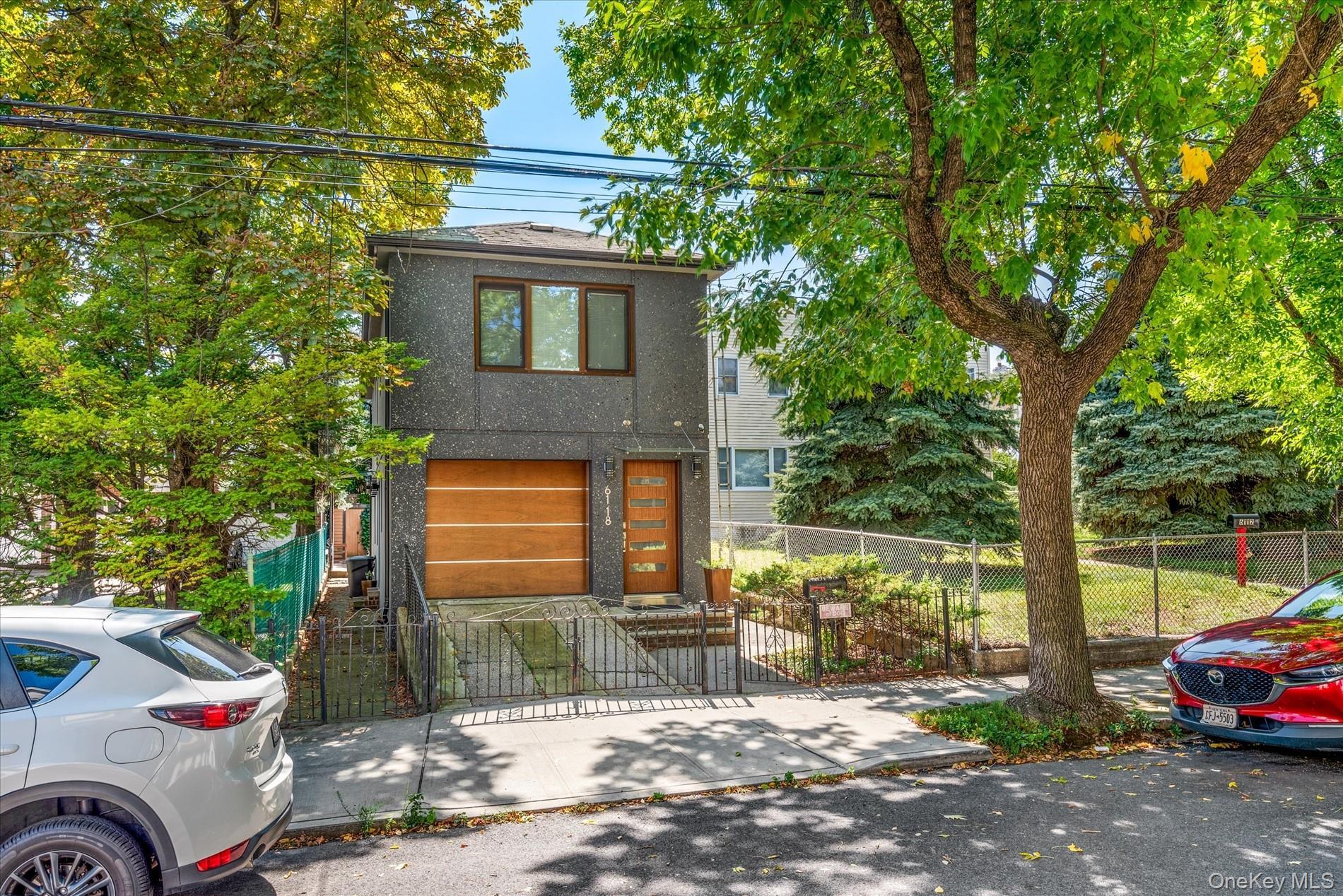 Single Family 56th  Queens, NY 11378, MLS-911724-23